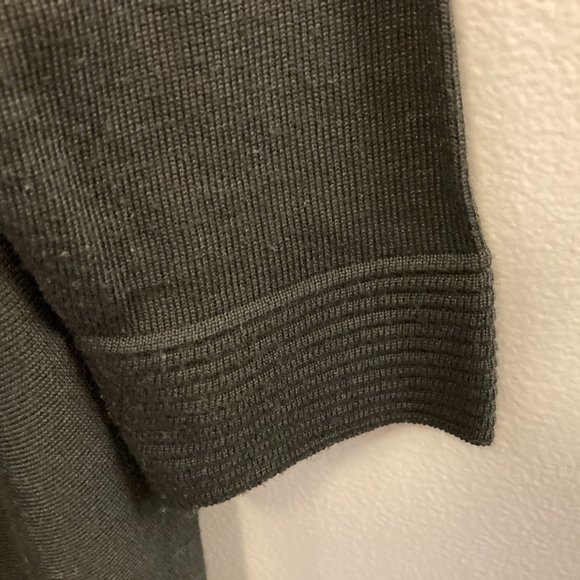 Cardigan C est. 1946 Draped Black White and Silver Beading Sz M Grandma-Core - Picture 9 of 13